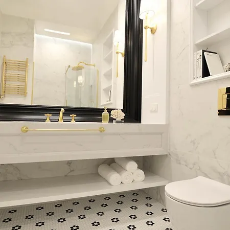 Orlowska 40 -przy Plazy